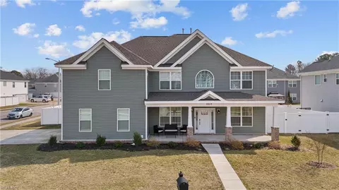 1017 Loutro Ct, Chesapeake, VA 23322