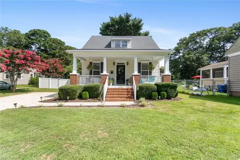 4304 Winchester Dr, Portsmouth, VA 23707