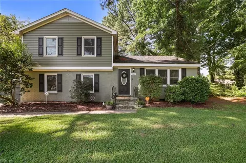 4060 River Shore Rd, Portsmouth, VA 23703