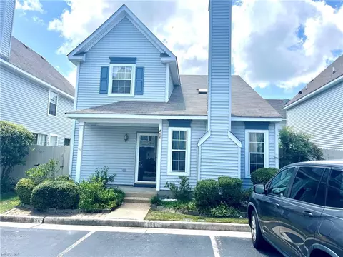 806 Snead Dr, Newport News, VA 23602
