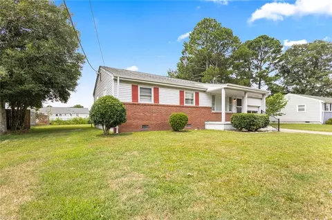 1904 Elmhurst Ln, Portsmouth, VA 23701