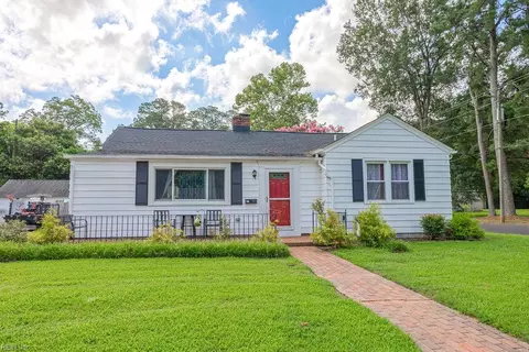 307 Beamon St, Franklin, VA 23851