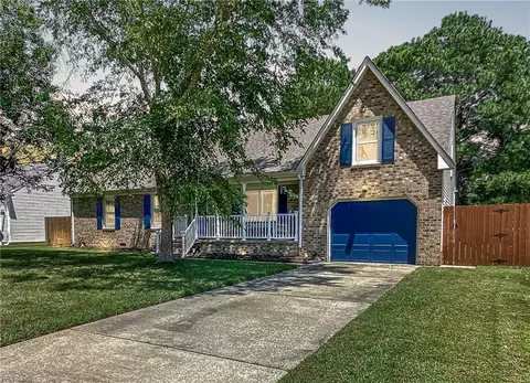 325 Rio Dr, Chesapeake, VA 23322