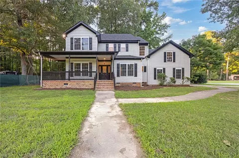 321 Smithfield Blvd, Smithfield, VA 23430