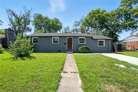 1906 Hastings Dr, Hampton, VA 23663