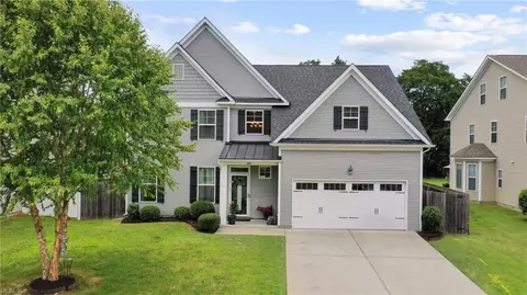207 Mayberry Ct, Newport News, VA 23601