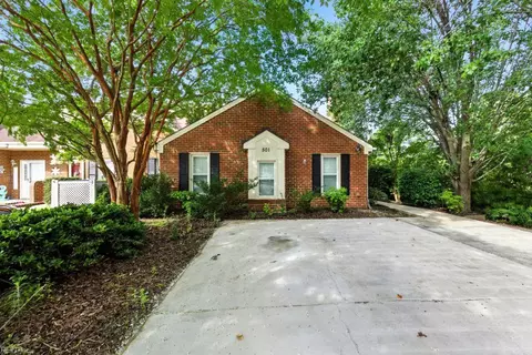 501 Open Greens Ct, Virginia Beach, VA 23462