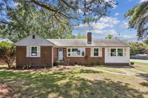 1813 Gildner Rd, Hampton, VA 23666
