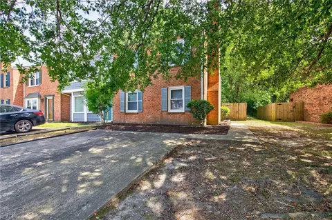1807 Durham E, Virginia Beach, VA 23454