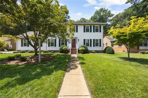 3228 Morningside Dr, Chesapeake, VA 23321
