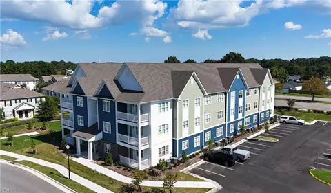 1720 Vankar Dr #304, Virginia Beach, VA 23456