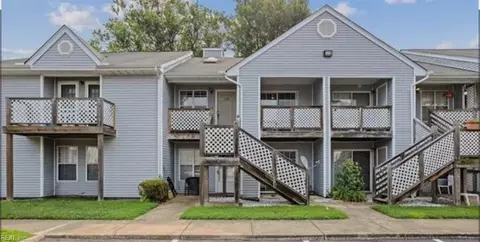 31 Lyford Ky #B, Hampton, VA 23666