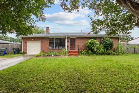 1175 Jarrett Rd, Norfolk, VA 23502