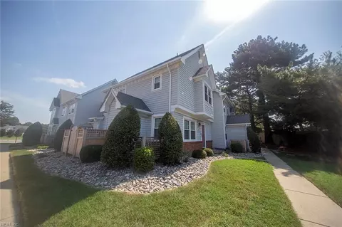 3815 Holston River Rch Reach #D, Portsmouth, VA 23703
