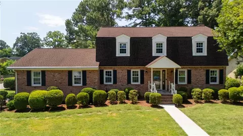 4501 Old English Cir, Virginia Beach, VA 23455