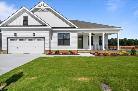 2223 Captiva Ln, Chesapeake, VA 23321