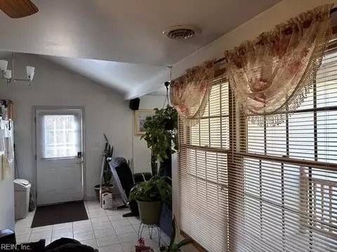 Entry Way - 24465 Curve Dr, Windsor, VA 23487 photo 3 of 3