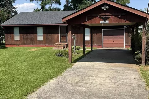 103 Porpoise St, Moyock, NC 27958