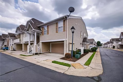 3937 Sutter St, Virginia Beach, VA 23462