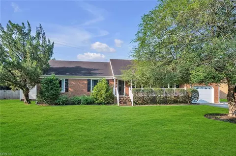 1009 Cronin Ct, Chesapeake, VA 23322