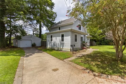 2902 Morrison Pl, Chesapeake, VA 23324