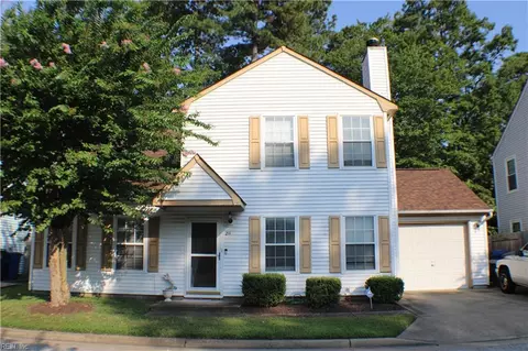 211 Old Bridge Ct, Newport News, VA 23608