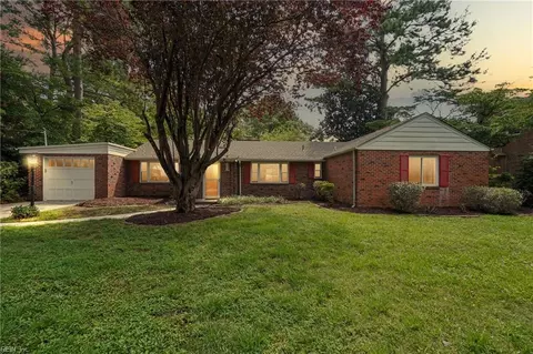 5640 Lakewood Dr, Norfolk, VA 23509