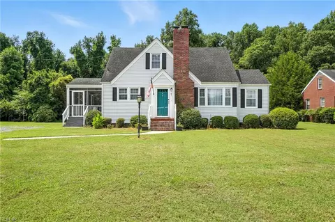 67 E Windsor Blvd, Windsor, VA 23487