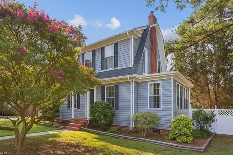 2410 Seaford Rd, Seaford, VA 23696