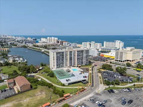 500 Pacific Ave #309, Virginia Beach, VA 23451