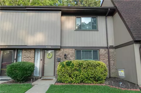 1146 Willow Green Dr, Newport News, VA 23602