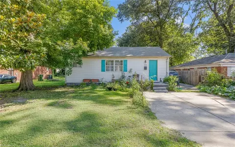 1332 Modoc Ave, Norfolk, VA 23503