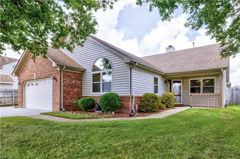 3008 Ramblewoods Ct, Virginia Beach, VA 23453