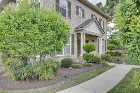 2365 Wessington Dr, Virginia Beach, VA 23454