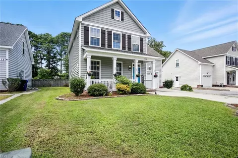 110 Bedford Pl, Portsmouth, VA 23701