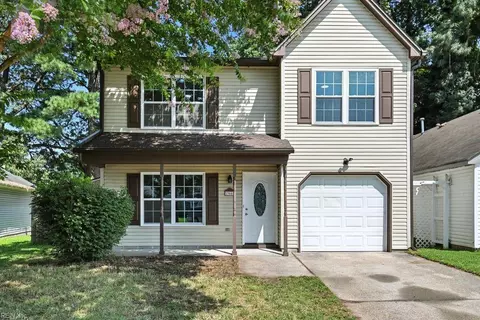 366 Pear Ridge Cir, Newport News, VA 23602