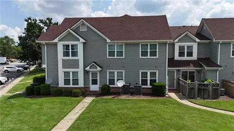 5267 Lake Victoria Arch Arch, Virginia Beach, VA 23464