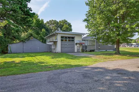 5814 Jefferson Ave, Newport News, VA 23605