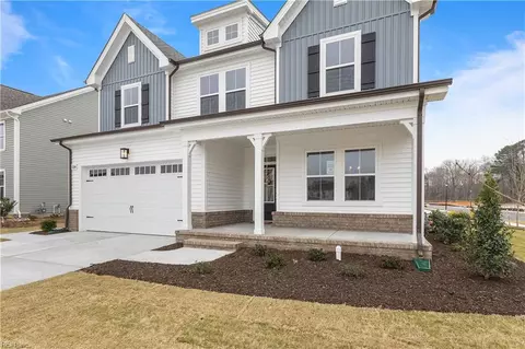 1200 Sebastian Ct, Chesapeake, VA 23322
