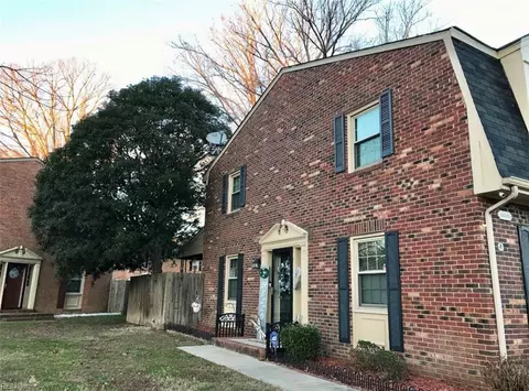 14547 Old Courthouse Way #A, Newport News, VA 23608