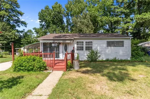 119 York Dr, Portsmouth, VA 23702