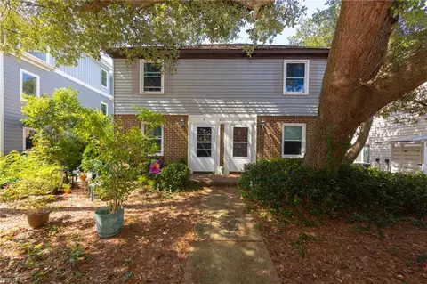 211 85th St #A &B, Virginia Beach, VA 23451