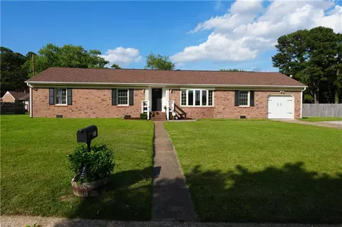 605 Chandler Harper Dr, Portsmouth, VA 23701