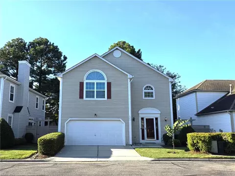 1543 Tallwood Cir, Chesapeake, VA 23320