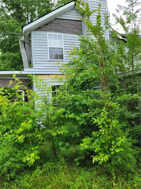 499 Colonial Trl W, Dendron, VA 23839 photo 2