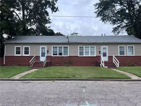 1 Jenkins Pl # -3, Portsmouth, VA 23702