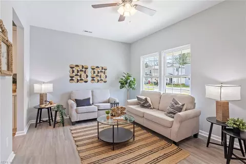 1107 Railroad Ave, Suffolk, VA 23434