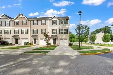 114 Manilla Cir #1, Hampton, VA 23669
