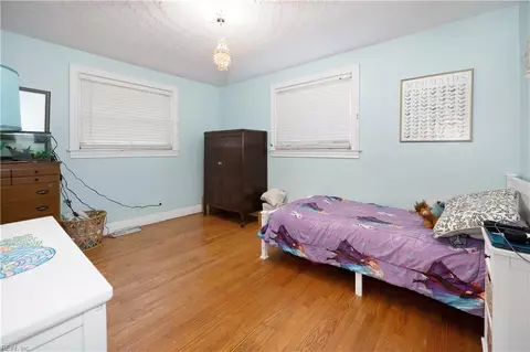 Bedroom - 2021 Christopher Dr, Chesapeake, VA 23321 photo 3 of 5
