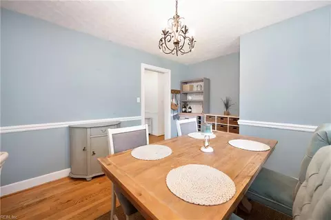 Dining - 2021 Christopher Dr, Chesapeake, VA 23321 photo 2 of 2
